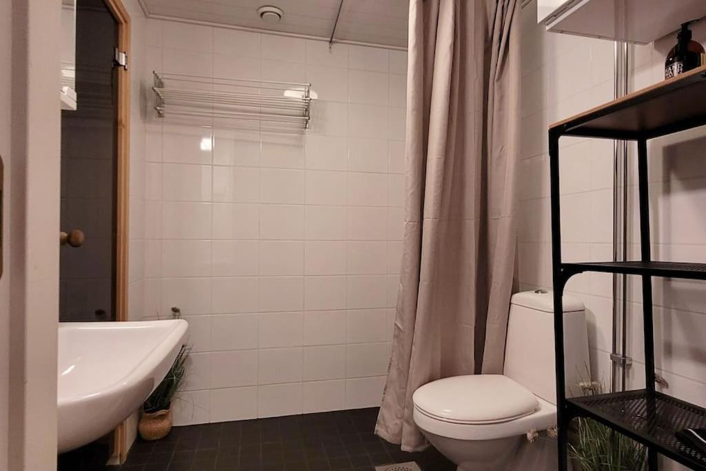Modern Apartment With Free Parking & Sauna Ylojarvi Extérieur photo