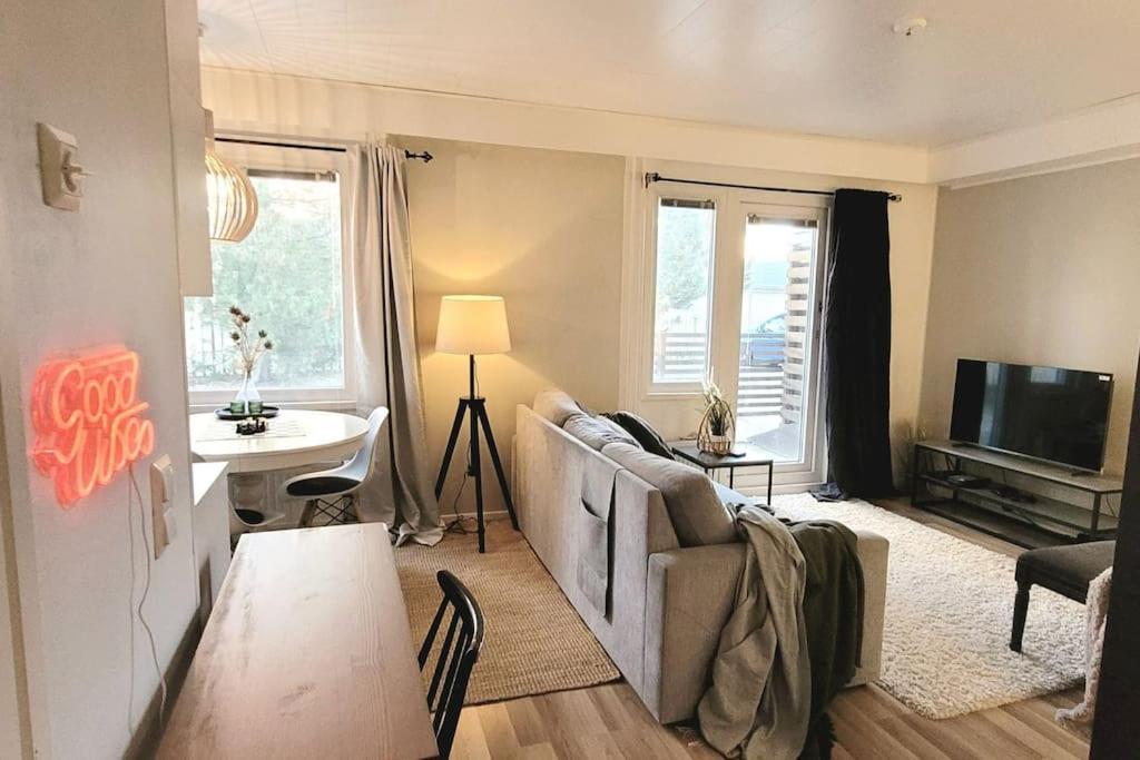 Modern Apartment With Free Parking & Sauna Ylojarvi Extérieur photo